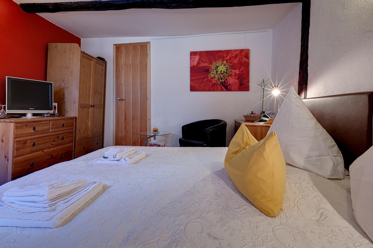 Hotel Kleine Radlerherberge Mockmuhl ภายนอก รูปภาพ