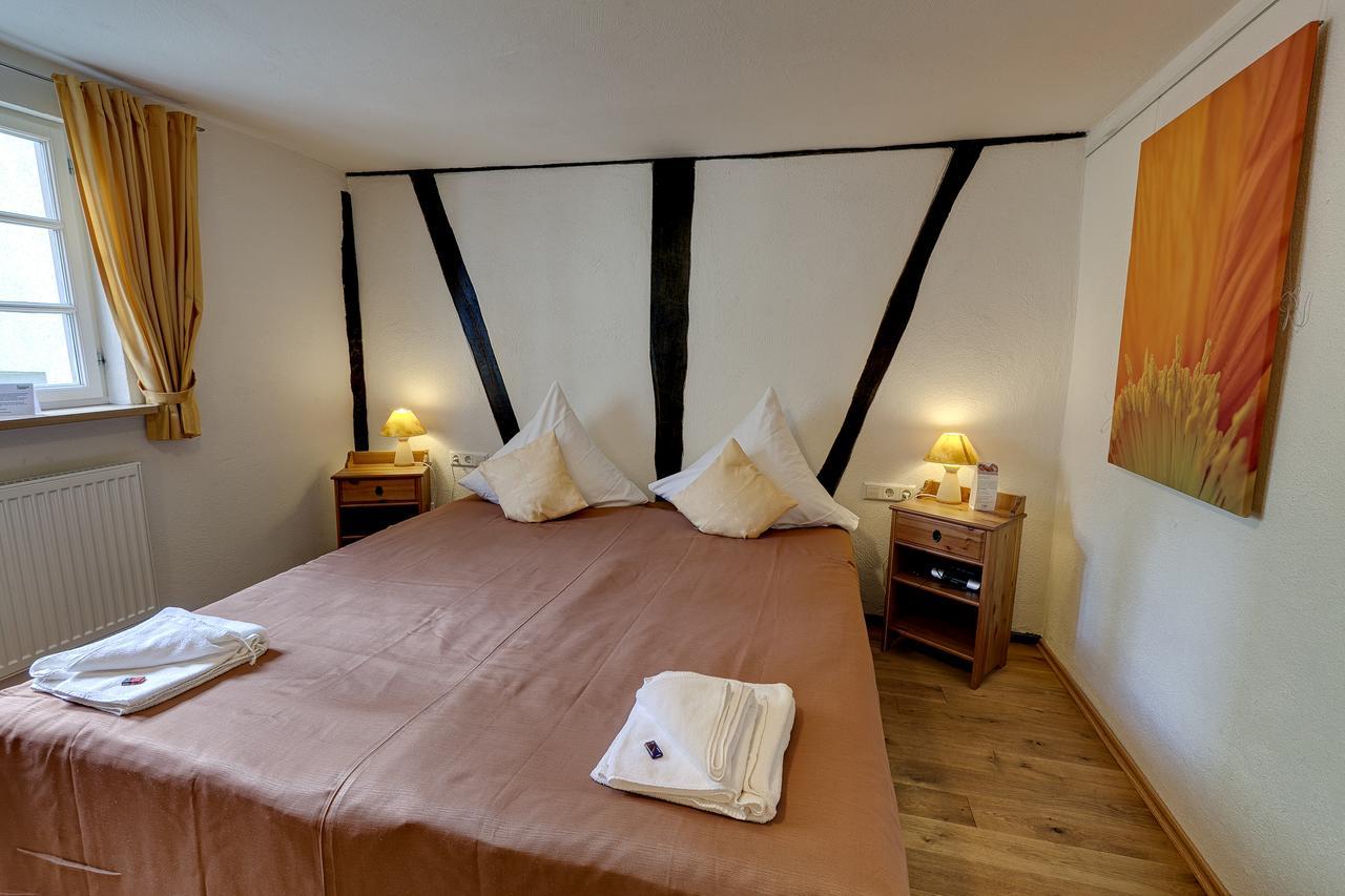 Hotel Kleine Radlerherberge Mockmuhl ภายนอก รูปภาพ